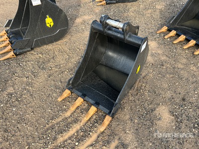 2026 Trojan 35CL 24 in Digging Excavator Bucket - Fits 45mm Cat 303, 303.5, 304 Case, New Holland, Kobelco SK35 Deere/Hitachi 35D/G (Unused)
