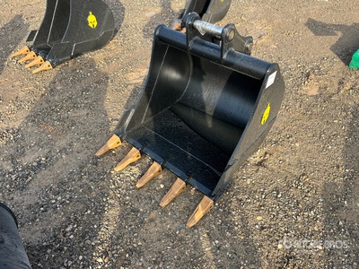 Dynamic Entities 34 in Excavator Bucket - Fits 50mm Cat 307/308, Komatsu PC78/88 Deere/Hitachi 75/85 Case, New Holland, Kobelco SK80 Bobcat E80