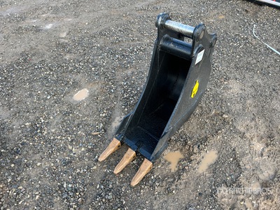 Dynamic Entities 120CL 12 in Excavator Bucket - Fits 50mm Cat 311/312/313/314 Kobelco 140 Deere/Hitachi ZX120/135 Case 130/135, Doosan DX140