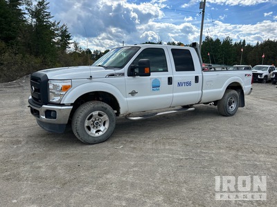2011 Ford F-350 XLT 4x4 Crew Cab Pickup