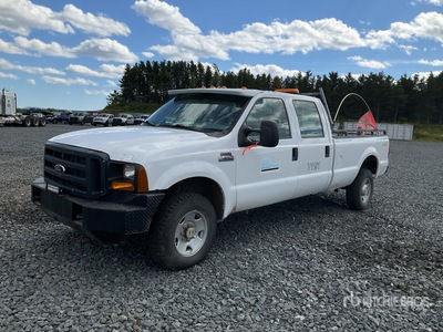 2006 Ford F-350 4x4 Crew Cab ピックアップ