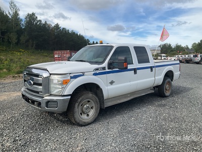 2011 Ford F-350 4x4 Crew Cab Pickup