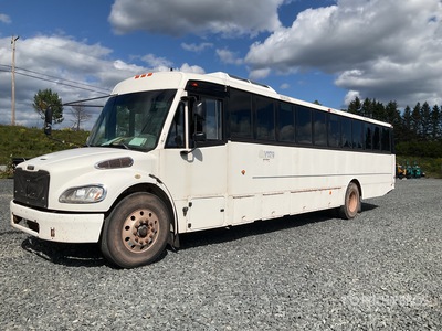 2014 Freightliner B2 Bus