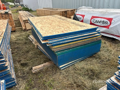 Quantity of (45) 4 x 8 OSB Sheathing Panels ورش و مخازن متنوعة