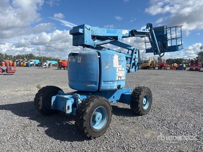 1999 Genie Z-45 4WD Diesel Articulating Boom Lift