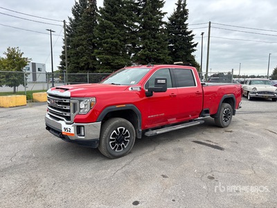 2020 GMC Sierra 2500HD SLE 4x4 Crew Cab Pick-up