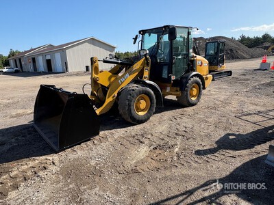 2021 Cat 906M Wiellader