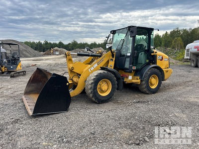 2021 Cat 906M جرافة