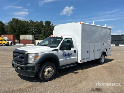 2016 Ford F-450 XL 4x2 Ciężarówka użytkowa