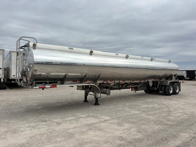 2024 Polar 9500 gal T/A Tanker Trailer