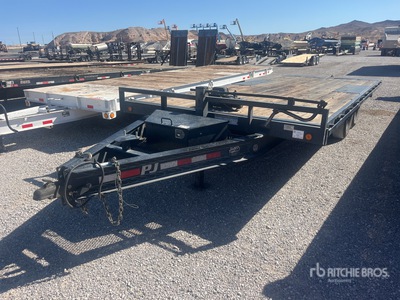 2018 PJ Trailers 22 ft T/A Tilt Deck Trailer