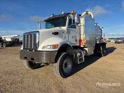 2019 Peterbilt 348 4x4 Camion excavateur par aspiration