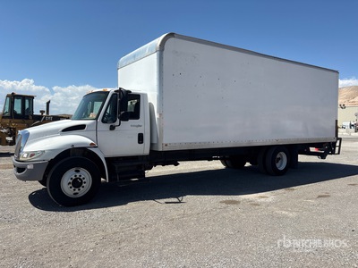 2014 International 4300 4x2 Moving Furgonetka