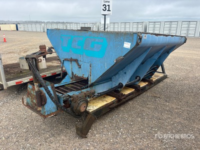 Avalanche ASAV-117 Salt Spreader