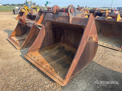 2007 Accurate 74 in Cleanup Excavator Bucket