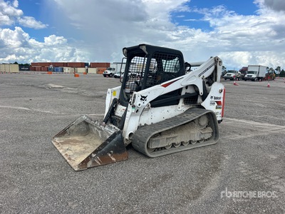 2022 Bobcat T740 Compact Track Loader