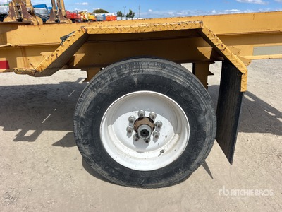 2012 Lucon Pole Trailer