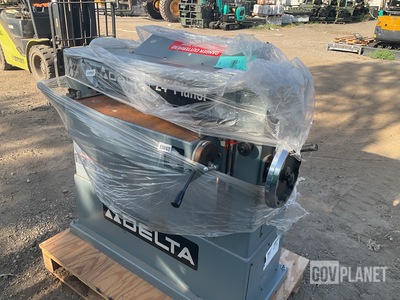 Delta 22-470 Wood Planer
