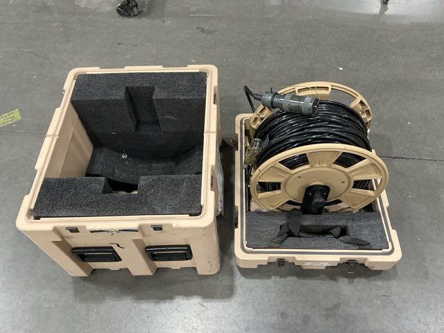 Fiber Optical Cable w/Storage Case Fiber Optical Cable w/Storage Case