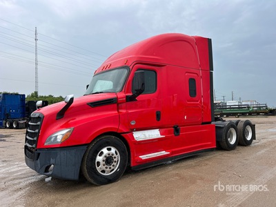 2020 Freightliner Cascadia 126 6x4 T/A Sleeper Truck Tractor
