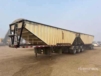 2014 Doepker 28 ft Super B-Train Lead Grain Trailer