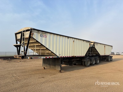 2016 Doepker 28 ft Super B-Train Lead Grain Trailer