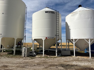 2007 Westeel Magnum-F 1612 +/- 100 ton Fertilizer Hopper Grain Bin
