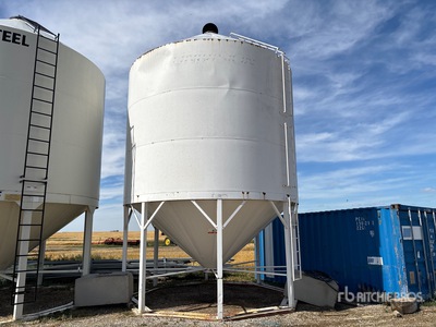Univision +/- 100 ton Fertilizer Hopper Grain Bin