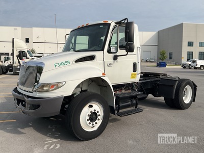 2007 International 4400 4x2 Tracteur routier