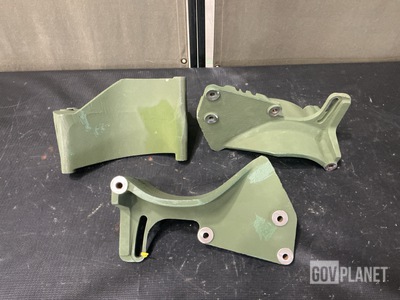 (47) 12338786 Vehicular Components Brackets