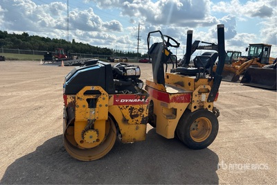Dynapac CC122C Combination Roller