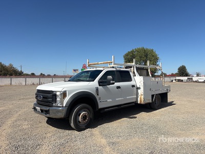 2019 Ford F-550 XL 4x4 Crew Cab Camion de lubrification