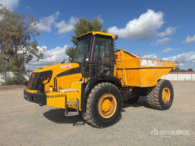 2005 JCB 714 Knickgelenkter Muldenkipper