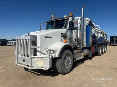 2010 Westech on 2011 Kenworth T800 8x6 Sleeper Vacuum Excavator Truck