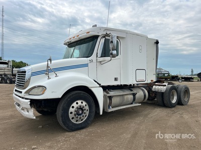 2003 Freightliner Columbia 120 6x4 T/A Sleeper Truck Tractor