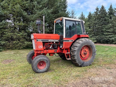 1979 International 1086 Trattore agricolo 2RM
