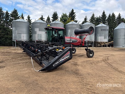 2009 MacDon M100 35 ft Swather Windrower
