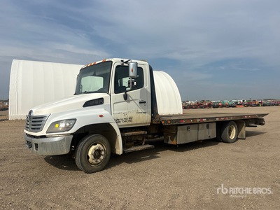 2010 Hino 258 4x2 Rollback Truck