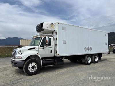 2009 International 4400 6x4 Refrigerated Truck