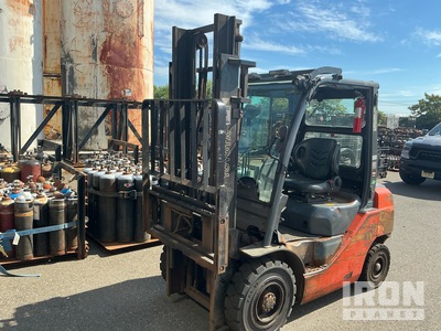 Toyota 8FG25U 5500 lb Forklift