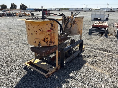 MME MultiUrethanes Mortar and Grout Mixer Varios implementos minicargadora