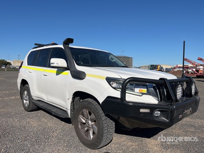 2019 Toyota LandCruiser Prado GXL 4x4 を見 SUV