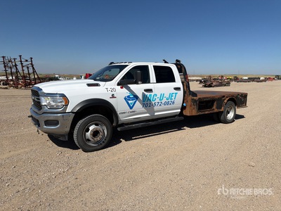 2022 Dodge Ram 5500 Heavy Duty 4x4 Crew Cab 平台トラック