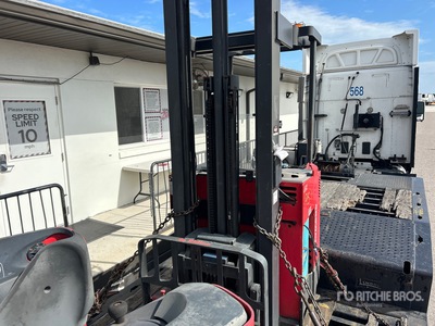 Raymond EZ R35TT Electric Forklift