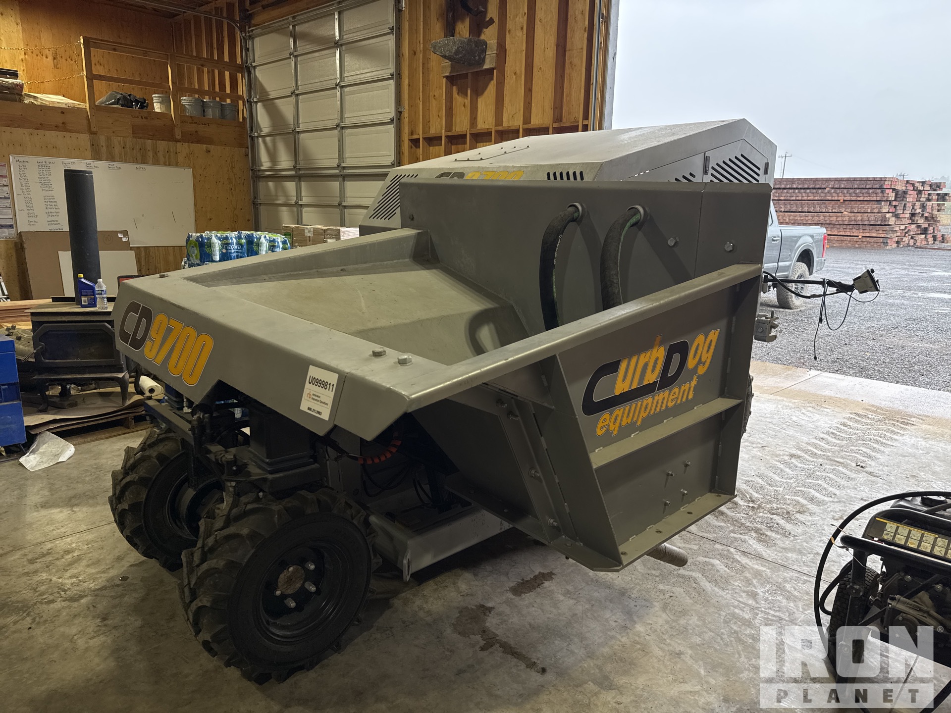 Curb Dog Equipment CD9700 lightweight, tight radius curb and gutter machine Curb and Gutter Machine