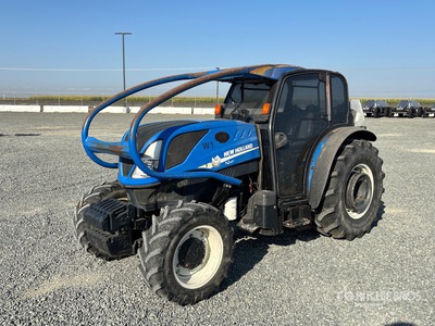 2017 New Holland T4.110F 4WD Tractor