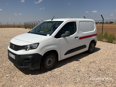 2020 Peugeot Partner Fourgon cargo