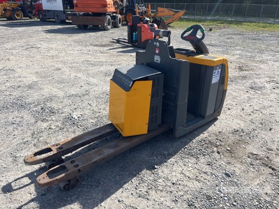 2007 Jungheinrich ECE 225 2500 kg Electric Pallet Jack