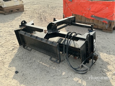 2025 GIYI GY-PR71 1800 mm Râteau motorisé sur chargeuse à différentiel (Unused)