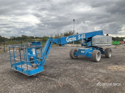 2014 Genie S-65 4WD Diesel Nacelle téléscopique